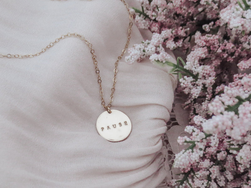 PAUSE Necklace